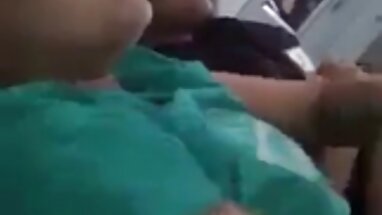 Đỏ, người phim séc gái xinh yêu, 2