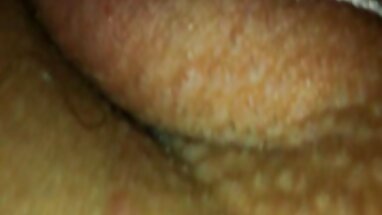 Vui vẻ với cô mẹ phim séc có nội dung