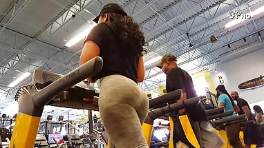 Stripagram Người phim séc h đàn ông ngạc nhiên