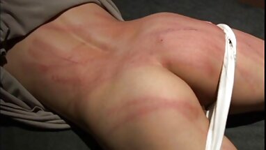 Cô bé đã mạo hiểm tình bạn trai phim séc vụng trộm cô là người bạn